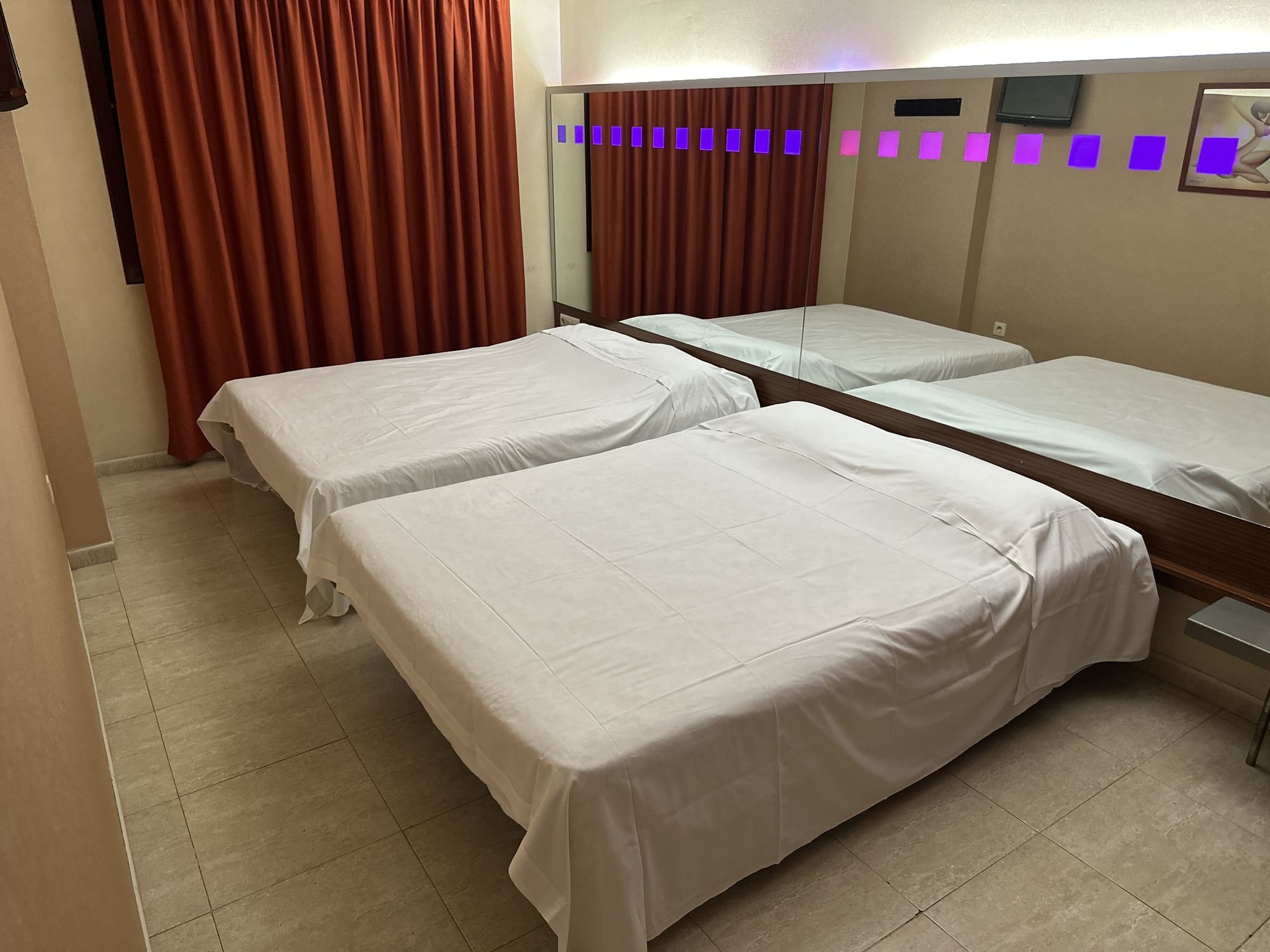 Club Paradise  - Swinger Club in Szigetszentmiklos, Hungary
