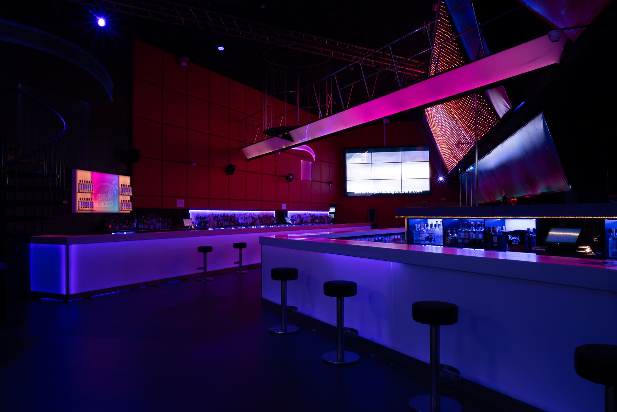 Club Paradise  - Swinger Club in Szigetszentmiklos, Hungary