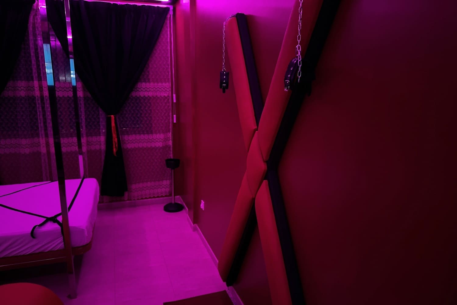 Club Paradise  - Swinger Club in Szigetszentmiklos, Hungary