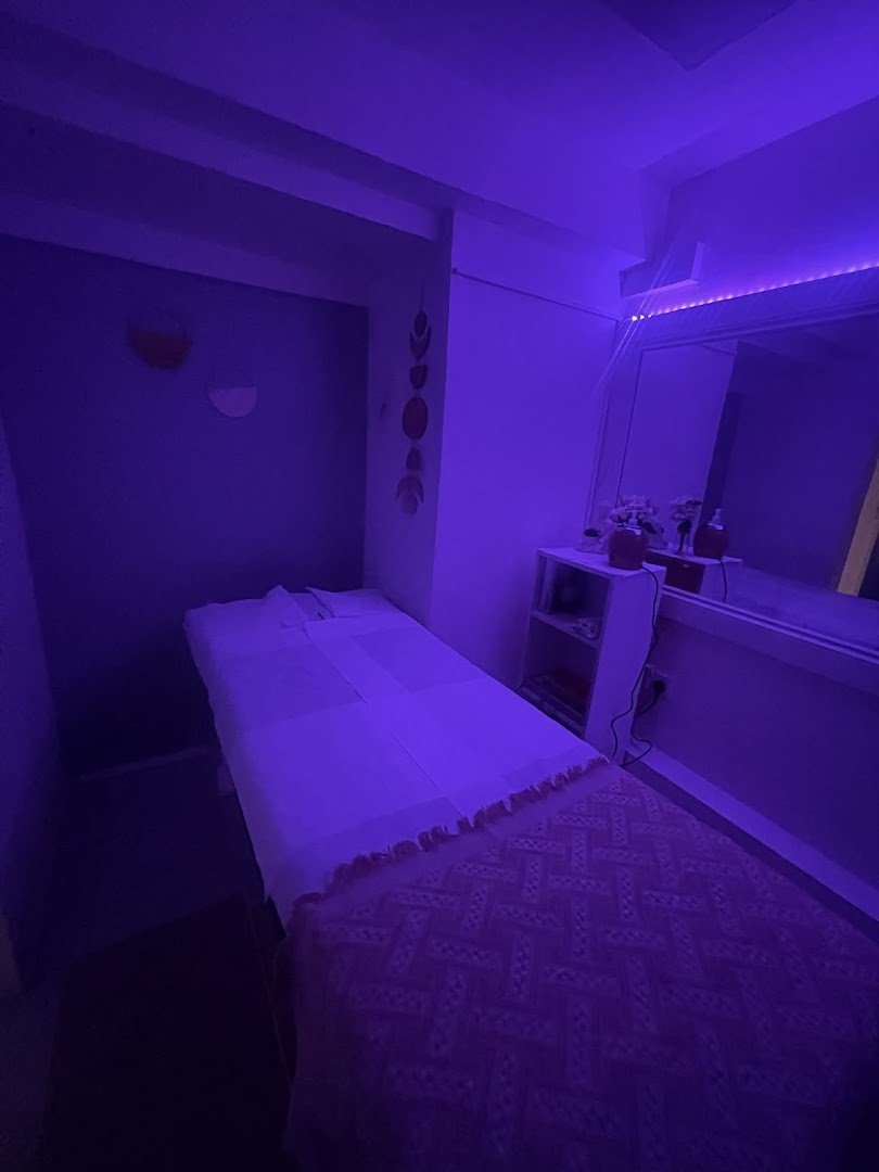Moonlight Massage - Erotic Massage in Dublin, Ireland