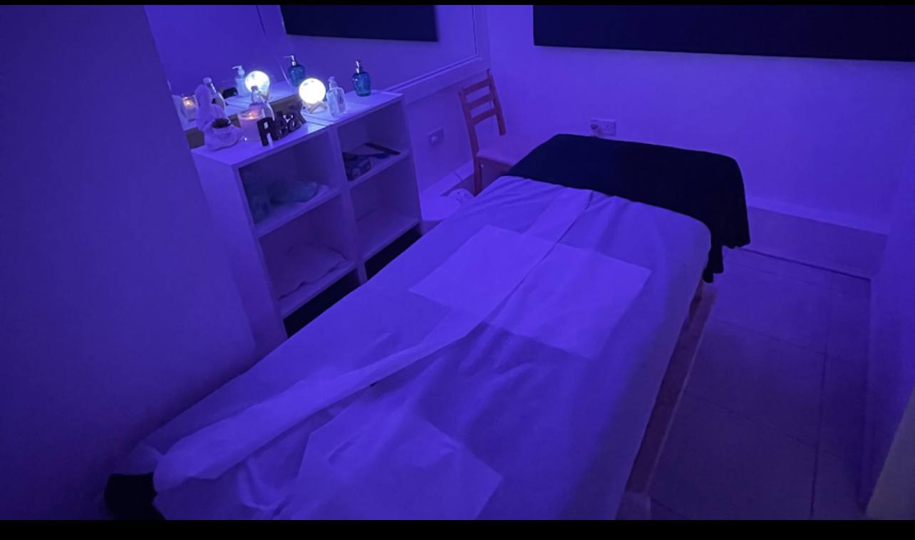 Moonlight Massage - Erotic Massage in Dublin, Ireland