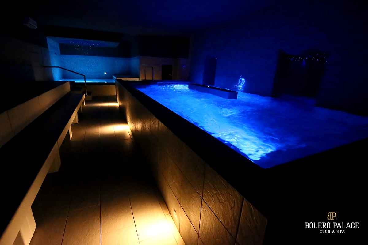 Bolero Palace Club & Spa - Swinger Club in Altedo, Italy