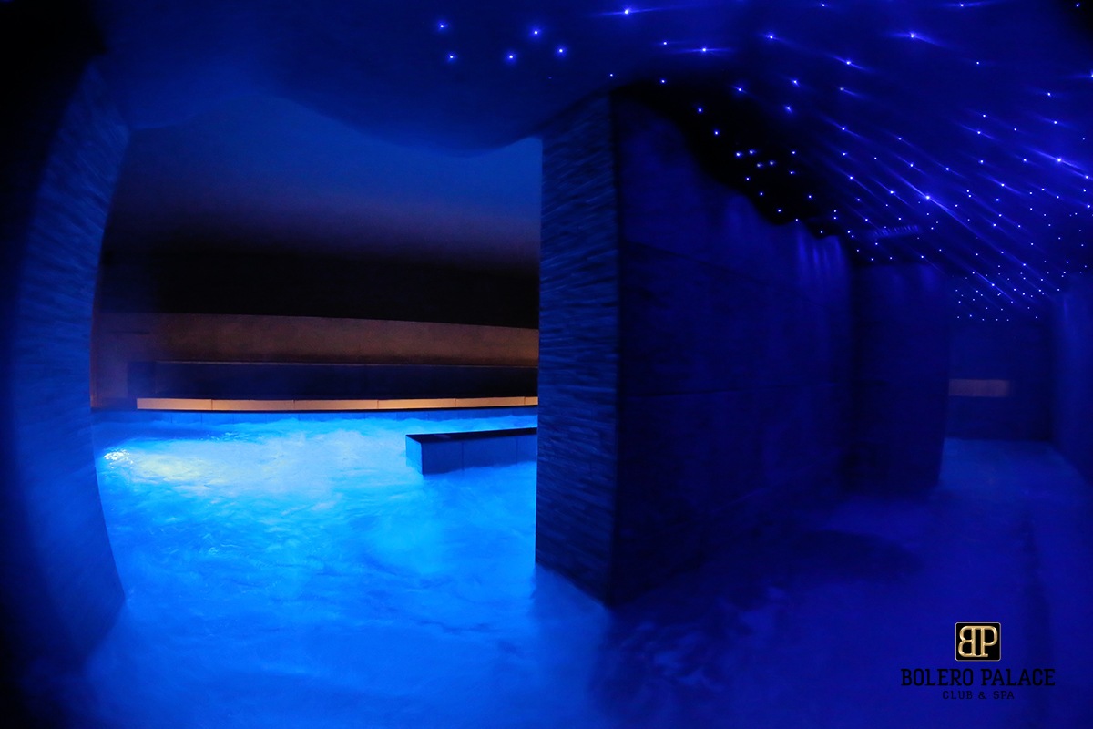 Bolero Palace Club & Spa - Swinger Club in Altedo, Italy