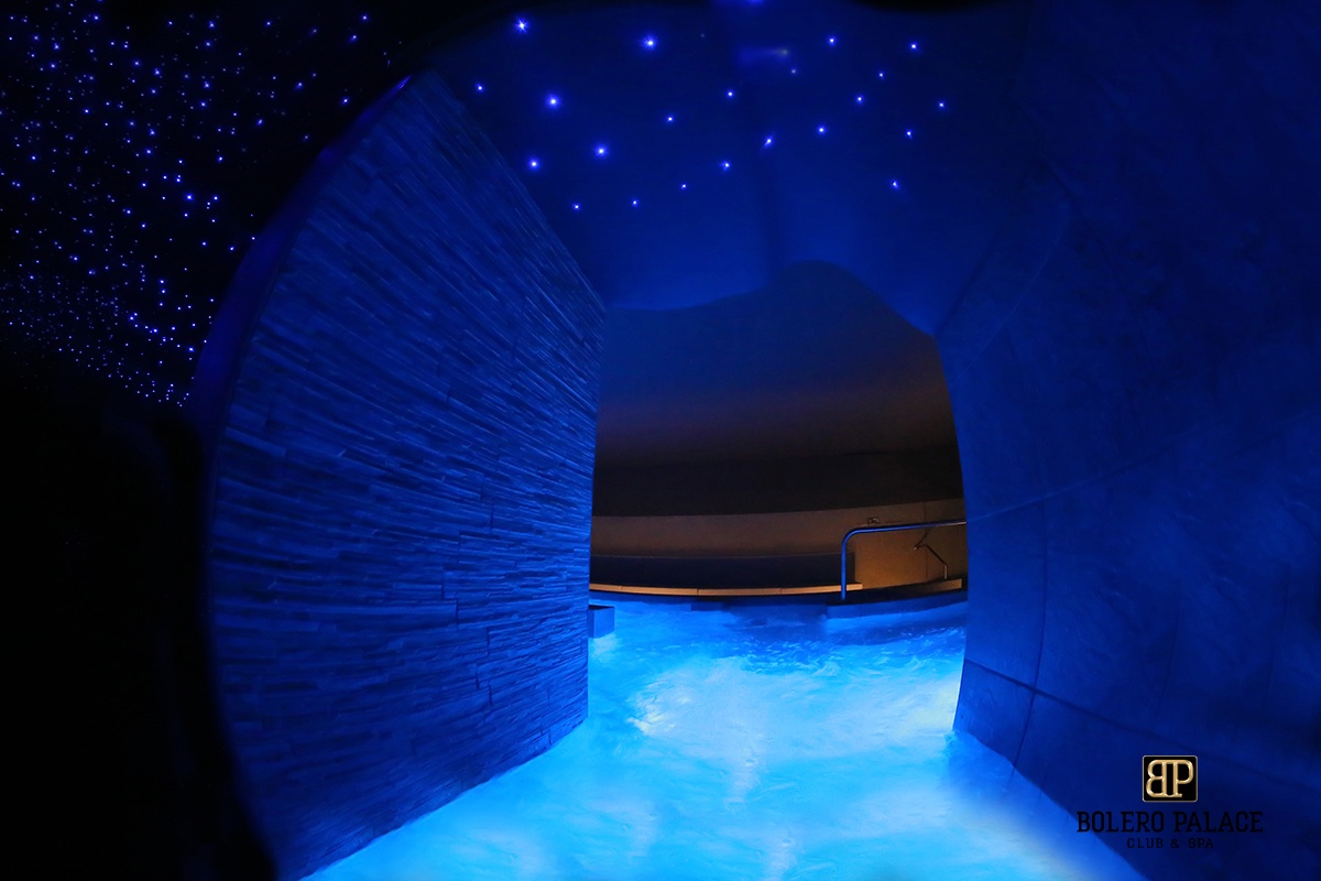 Bolero Palace Club & Spa - Swinger Club in Altedo, Italy