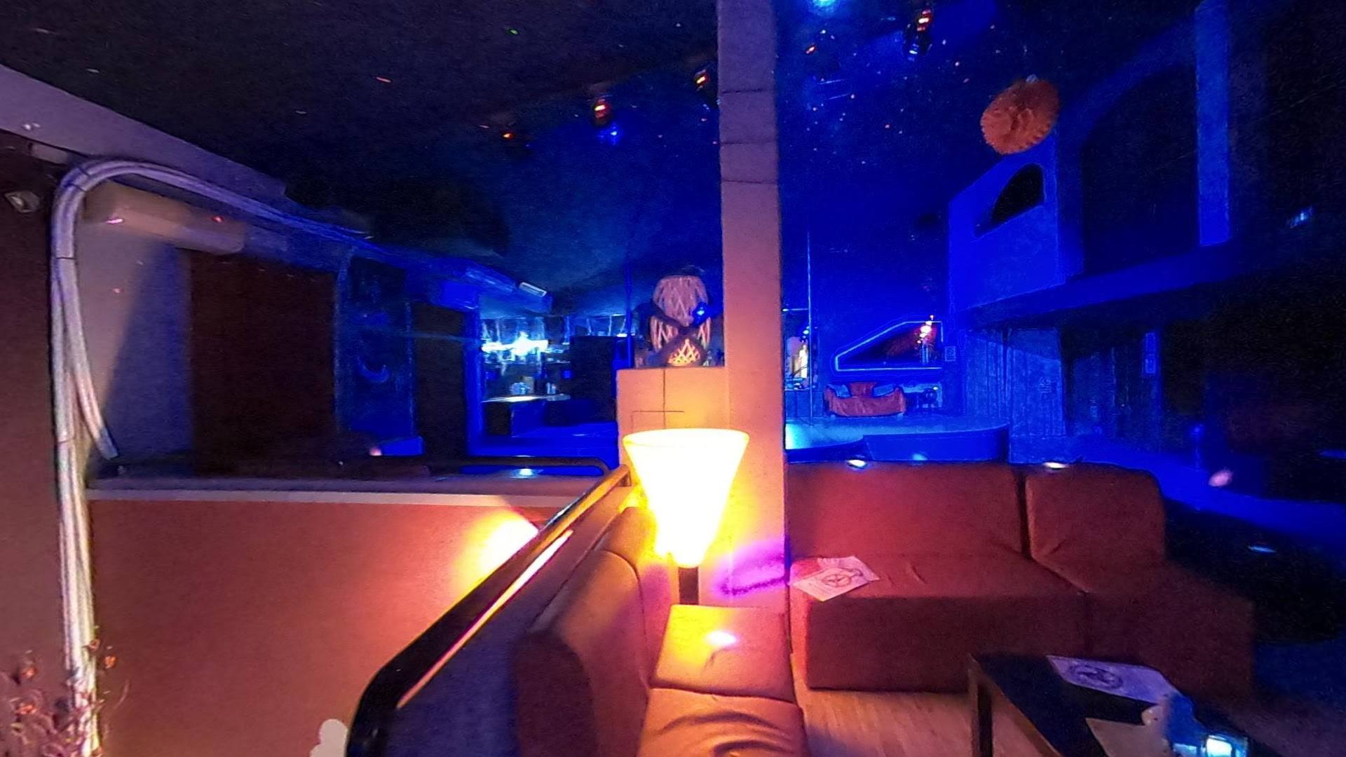 Peperosso Club Prive Luci E Ombre - Nightclub in Bassano Del Grappa, Italy