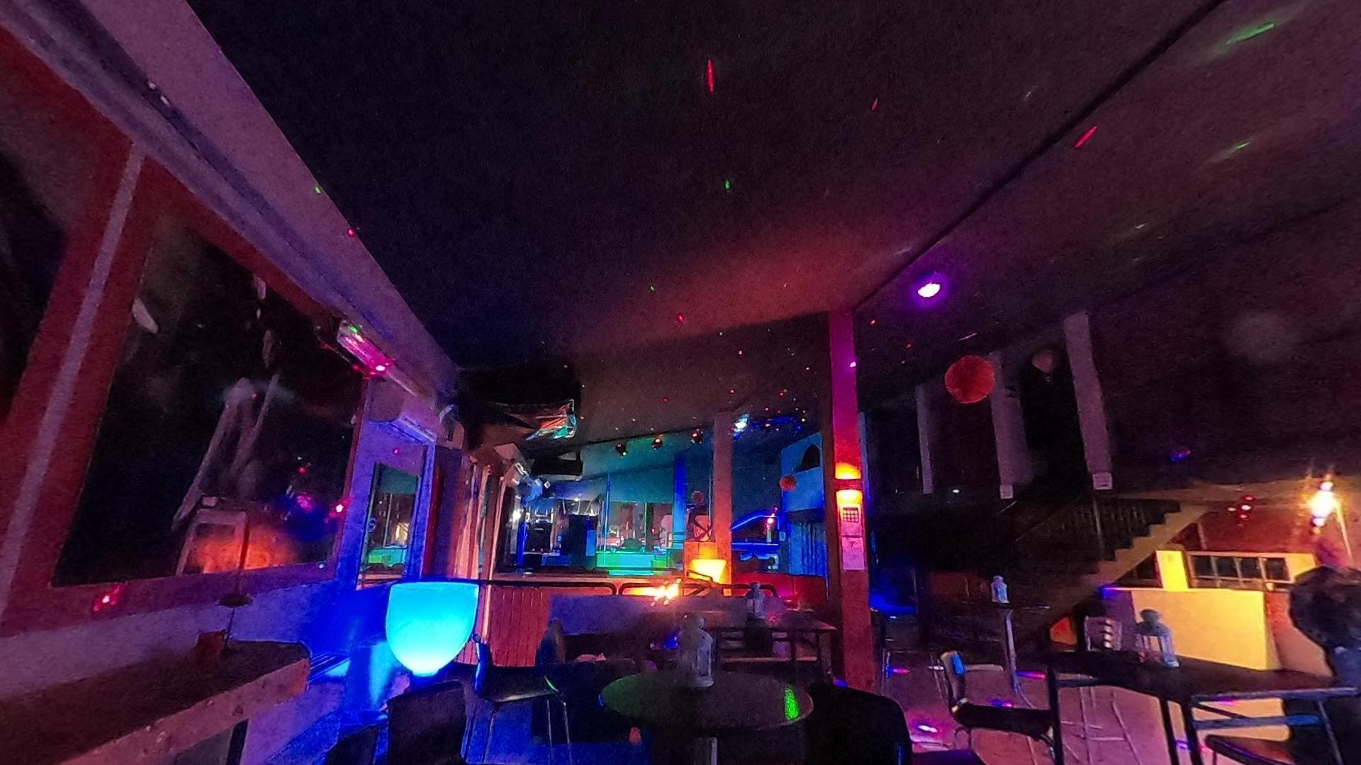 Peperosso Club Prive Luci E Ombre - Nightclub in Bassano Del Grappa, Italy