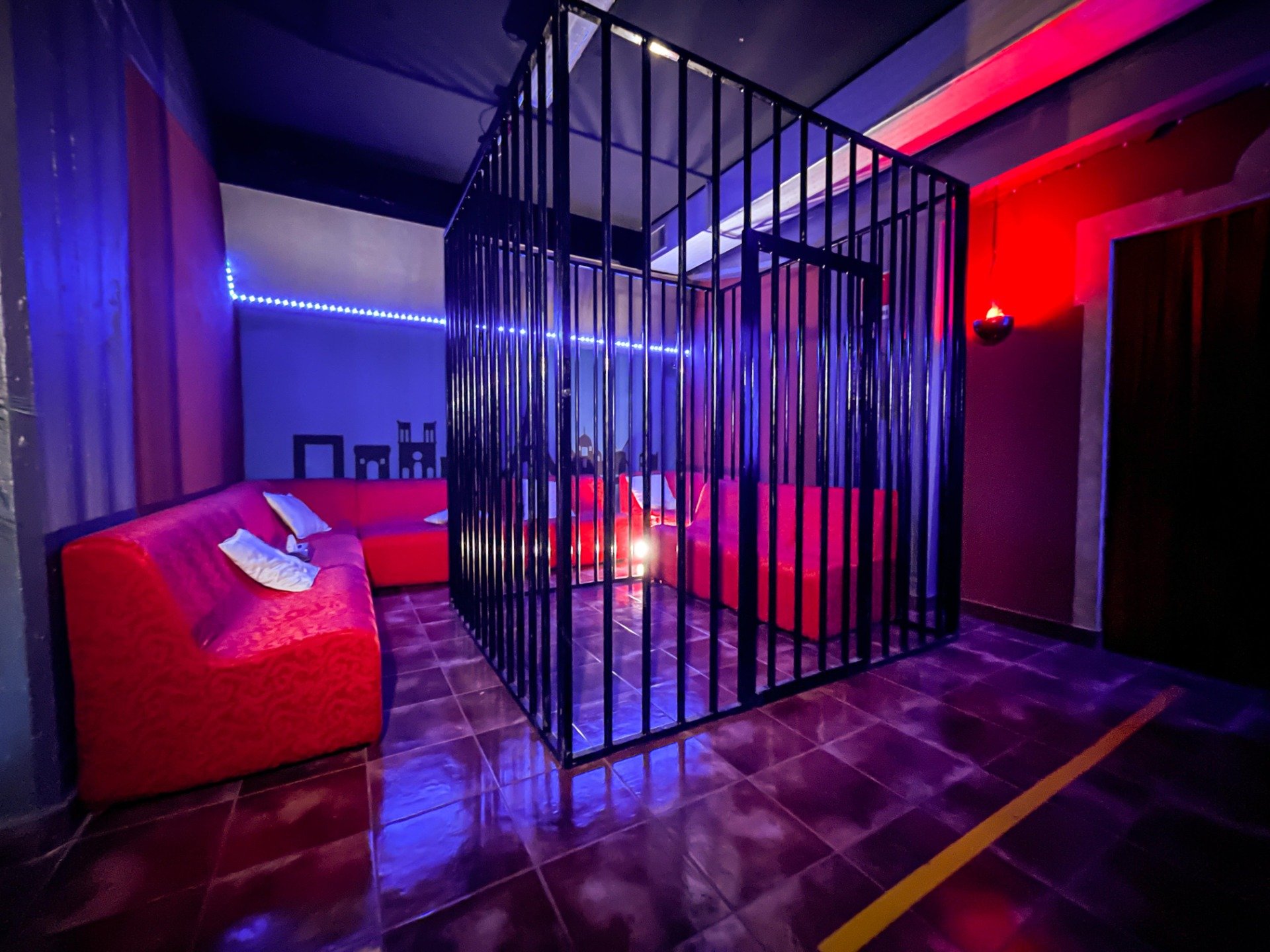 Iris Club Prive - Swinger Club in Bedizzole, Italy