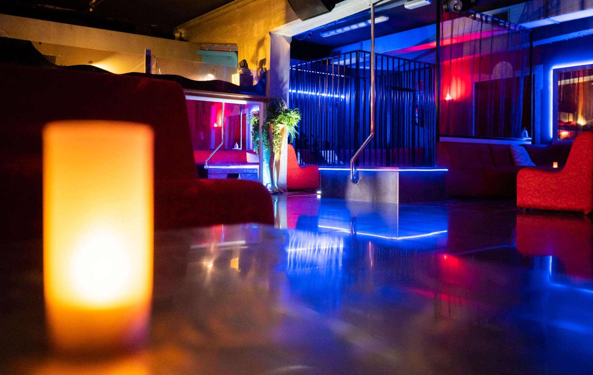 Iris Club Prive - Swinger Club in Bedizzole, Italy