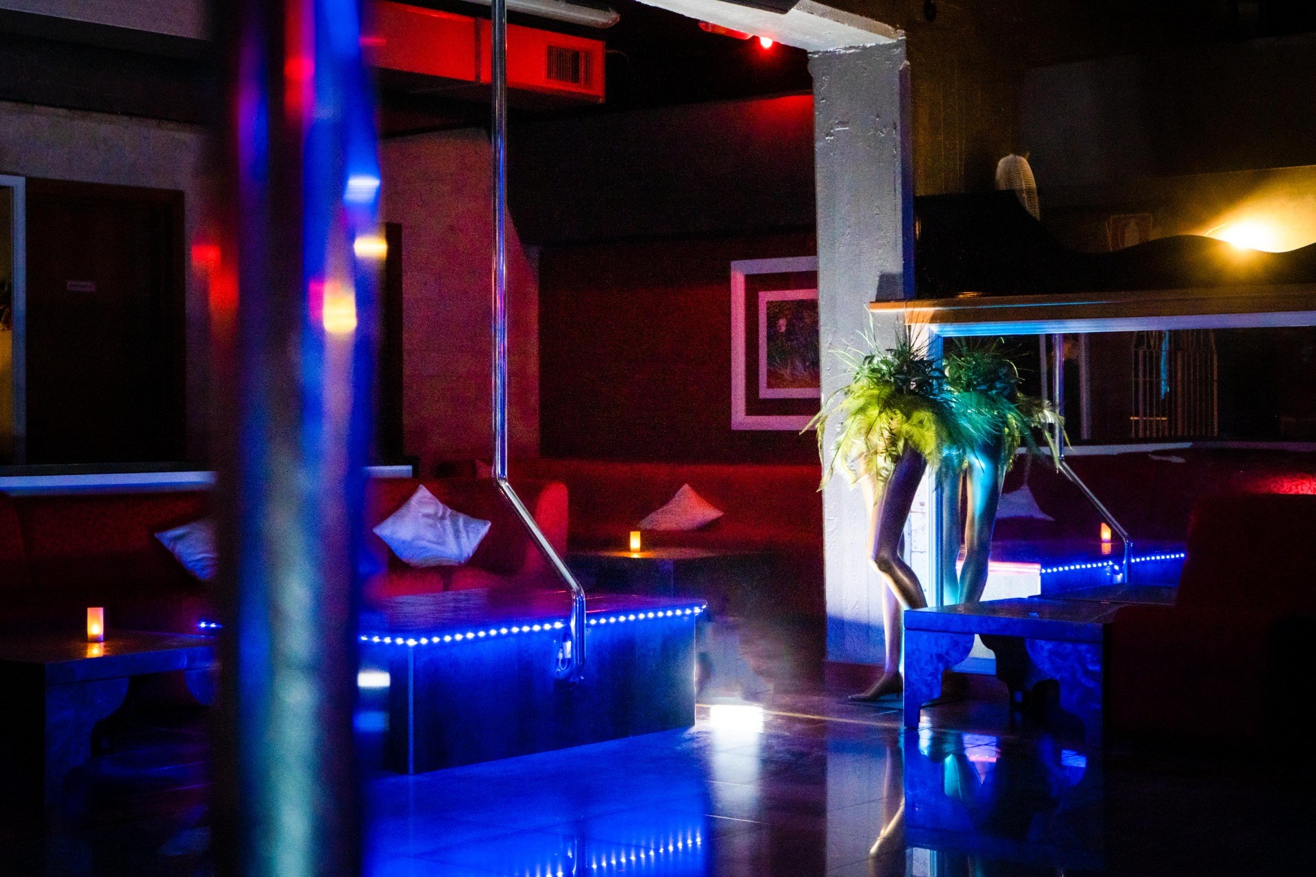 Iris Club Prive - Swinger Club in Bedizzole, Italy
