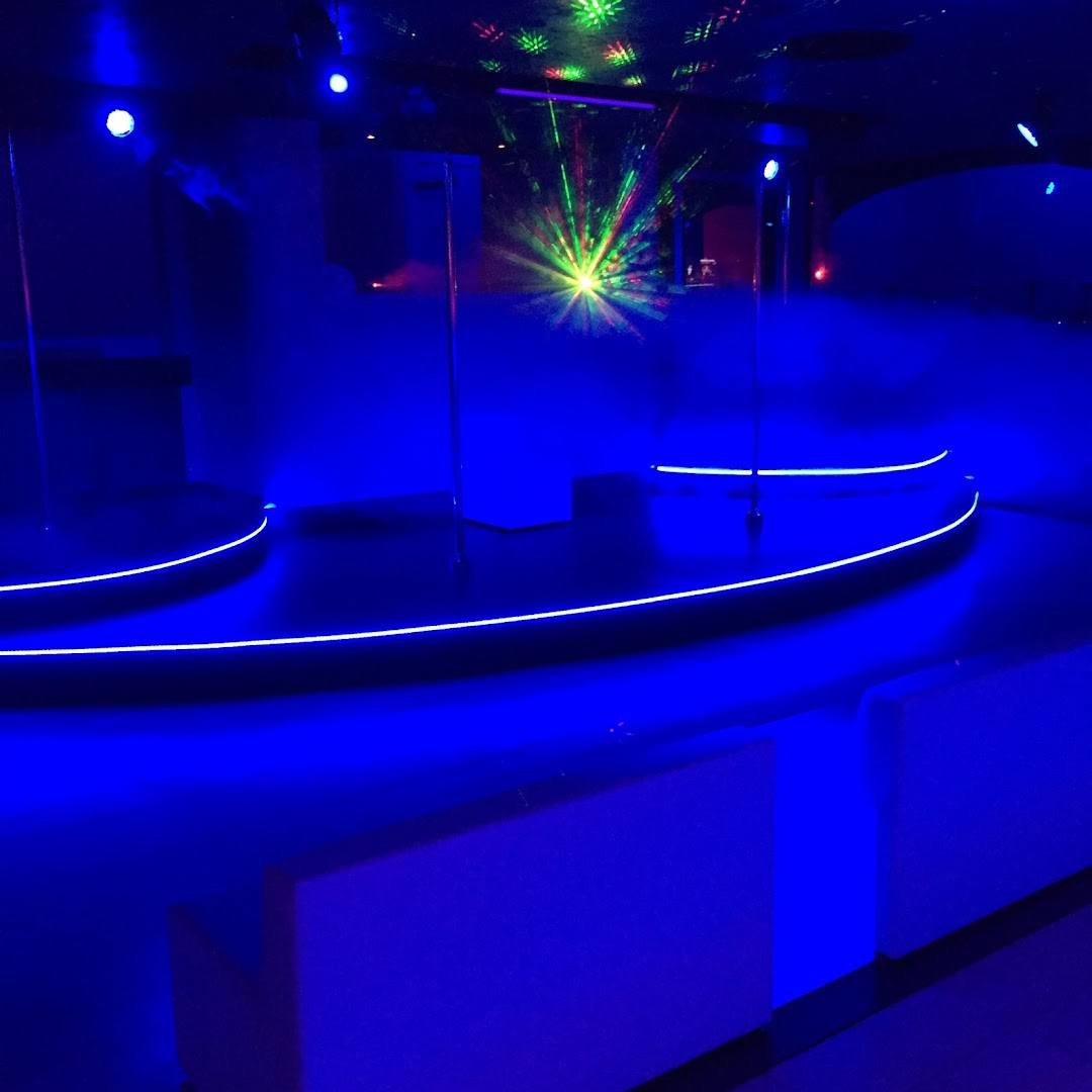 Alibi Club - Nightclub in Busnago, Italy