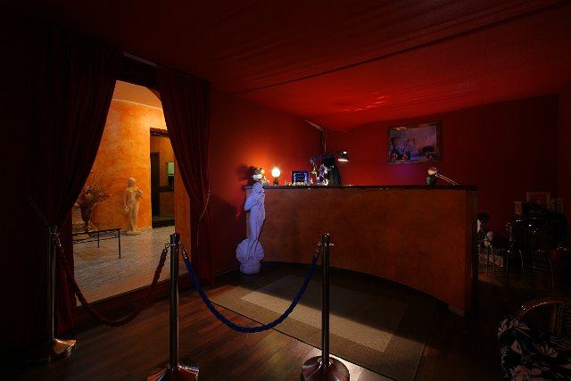 Glamour Club - Swinger Club in Campania, Italy