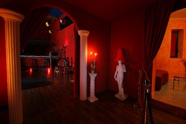 Glamour Club - Swinger Club in Campania, Italy