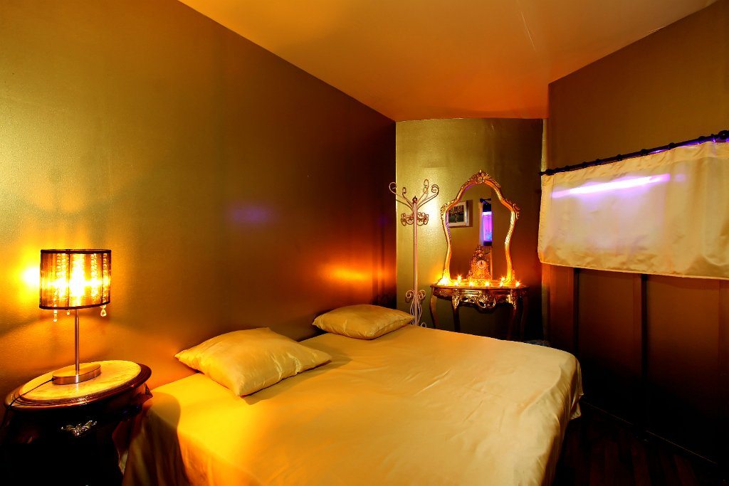 Glamour Club - Swinger Club in Campania, Italy