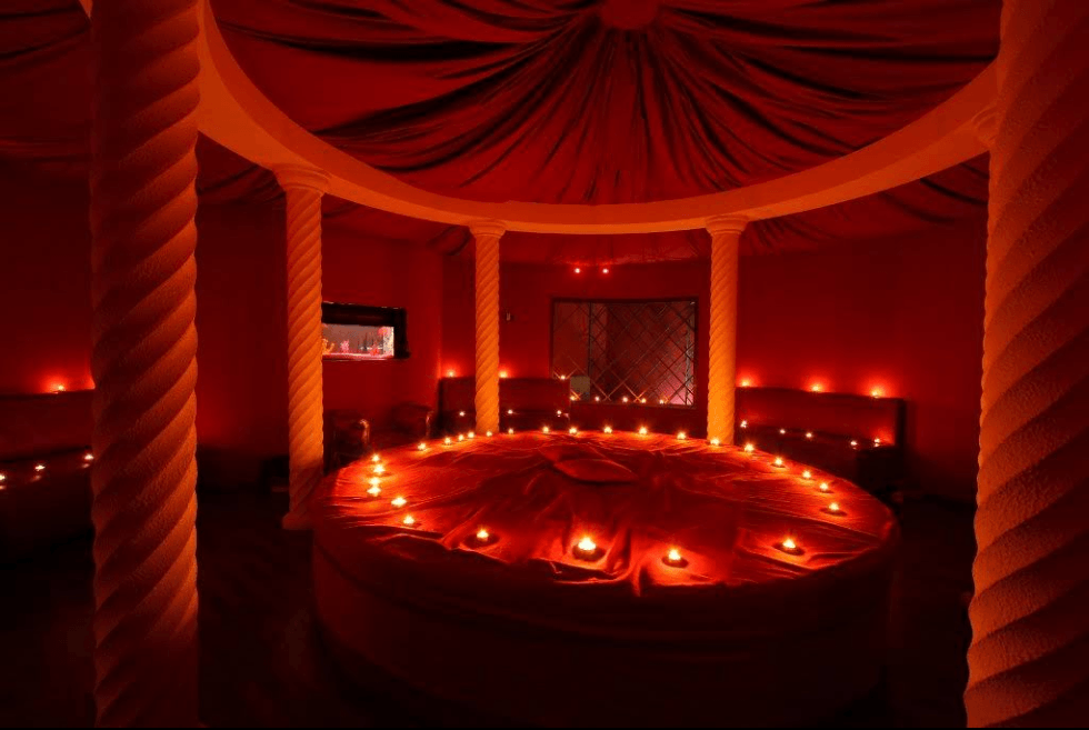 Glamour Club - Swinger Club in Campania, Italy