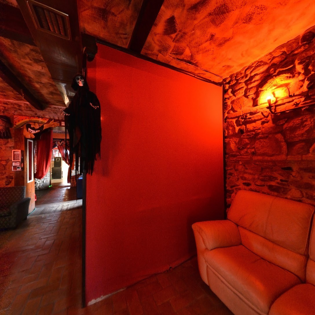 Club Privè Liberty - Nightclub in Campora San Giovanni, Italy