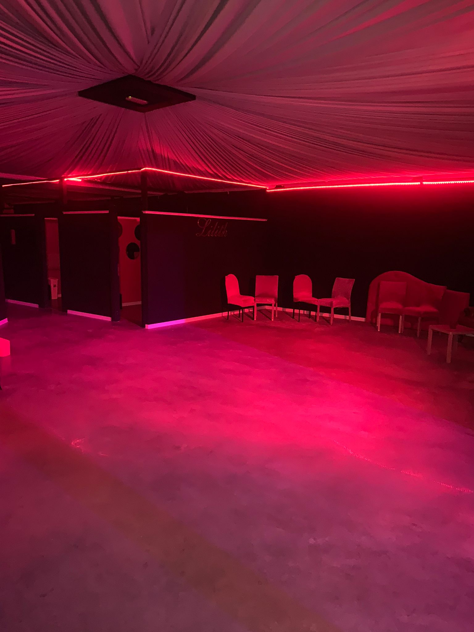 Lilith Club Privè - Swinger Club in Capodrise, Italy