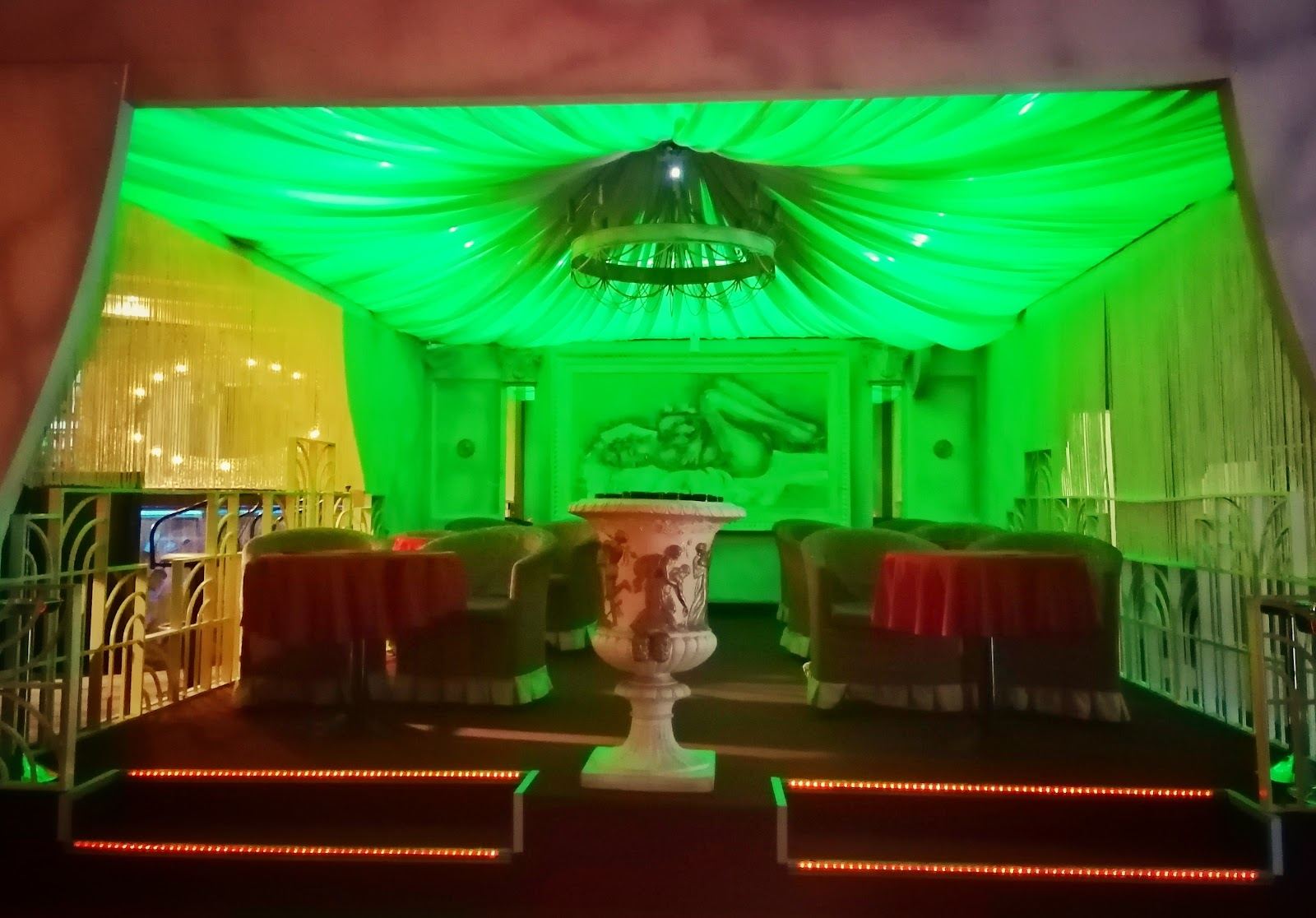 Josephine Night Club Music Hall - Nightclub in Castelfidardo, Italy