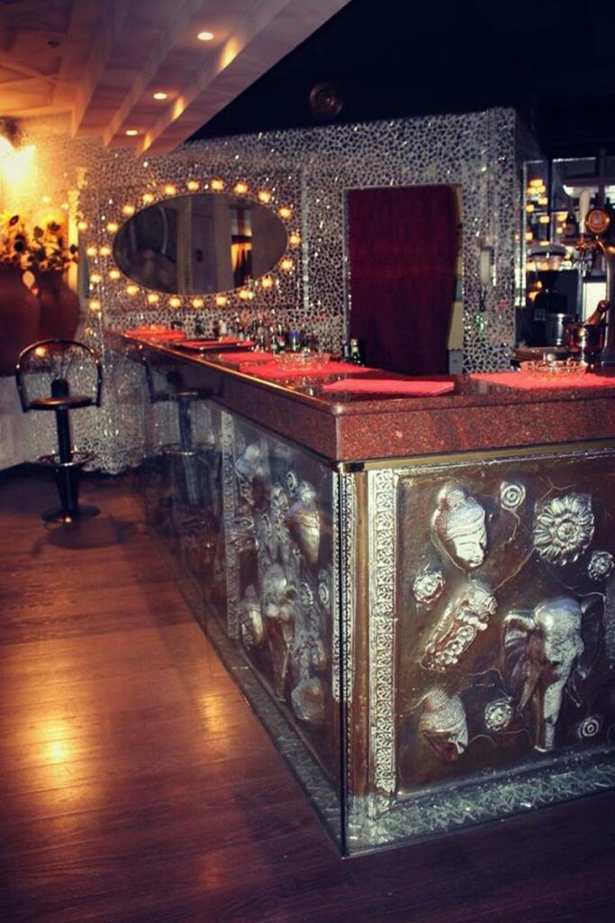 Josephine Night Club Music Hall - Nightclub in Castelfidardo, Italy