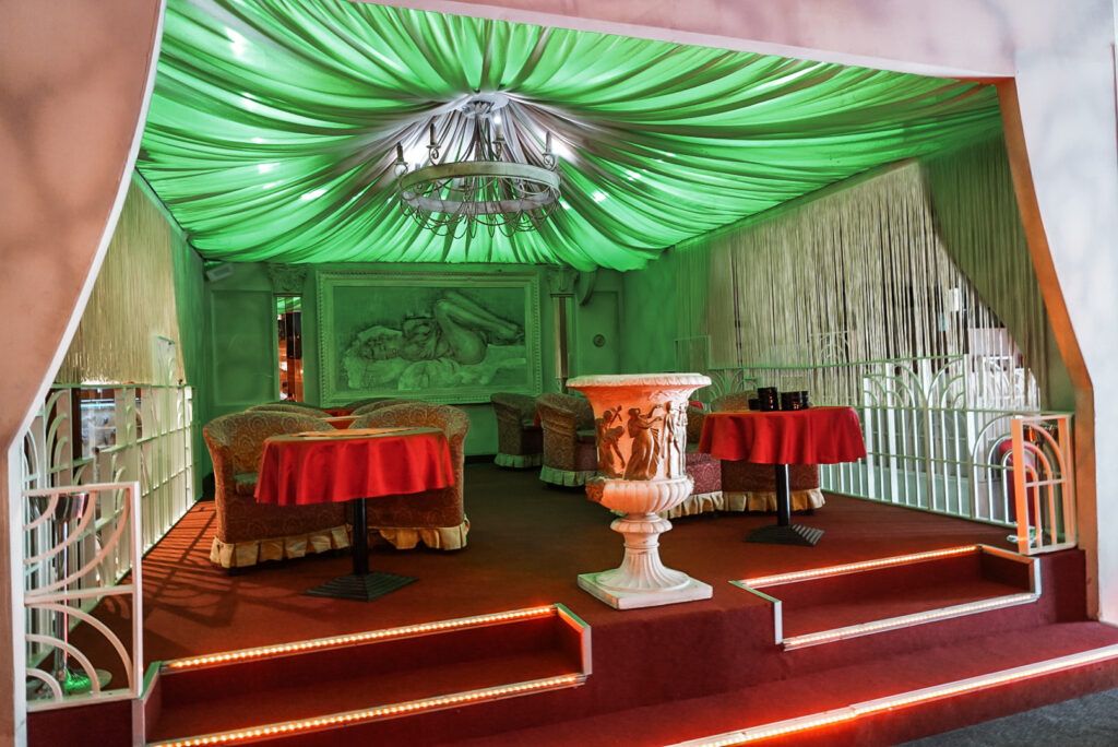 Josephine Night Club Music Hall - Nightclub in Castelfidardo, Italy