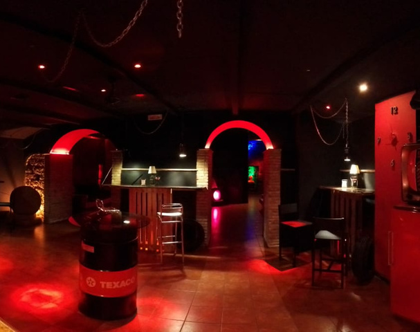 Codice Rosso Cruising - Nightclub in Catania, Italy