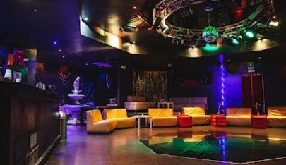 Freelifestyle Club Privè In Milano - Swinger Club in Cusago, Italy