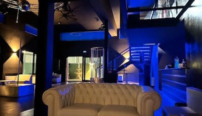 Freelifestyle Club Privè In Milano - Swinger Club in Cusago, Italy