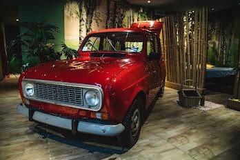 Freelifestyle Club Privè In Milano - Swinger Club in Cusago, Italy