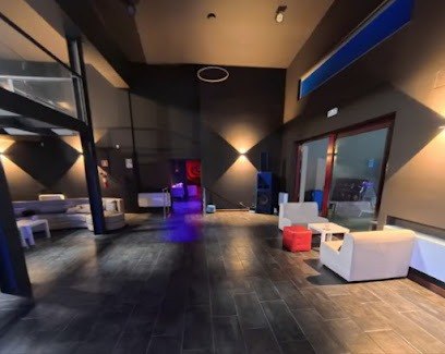 Freelifestyle Club Privè In Milano - Swinger Club in Cusago, Italy