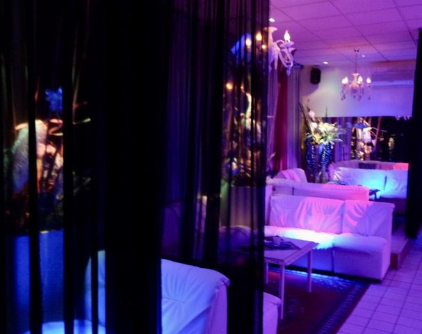 Cenerentola Club Drink & More - Nightclub in Fara Vicentino, Italy