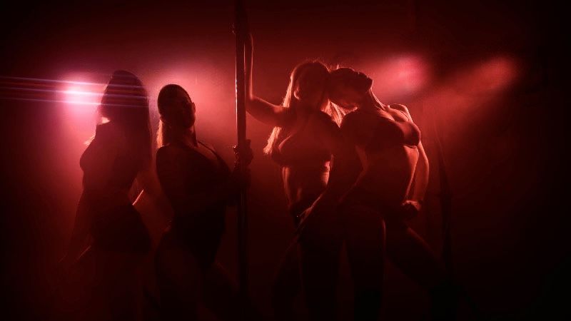Cenerentola Club Drink & More - Nightclub in Fara Vicentino, Italy
