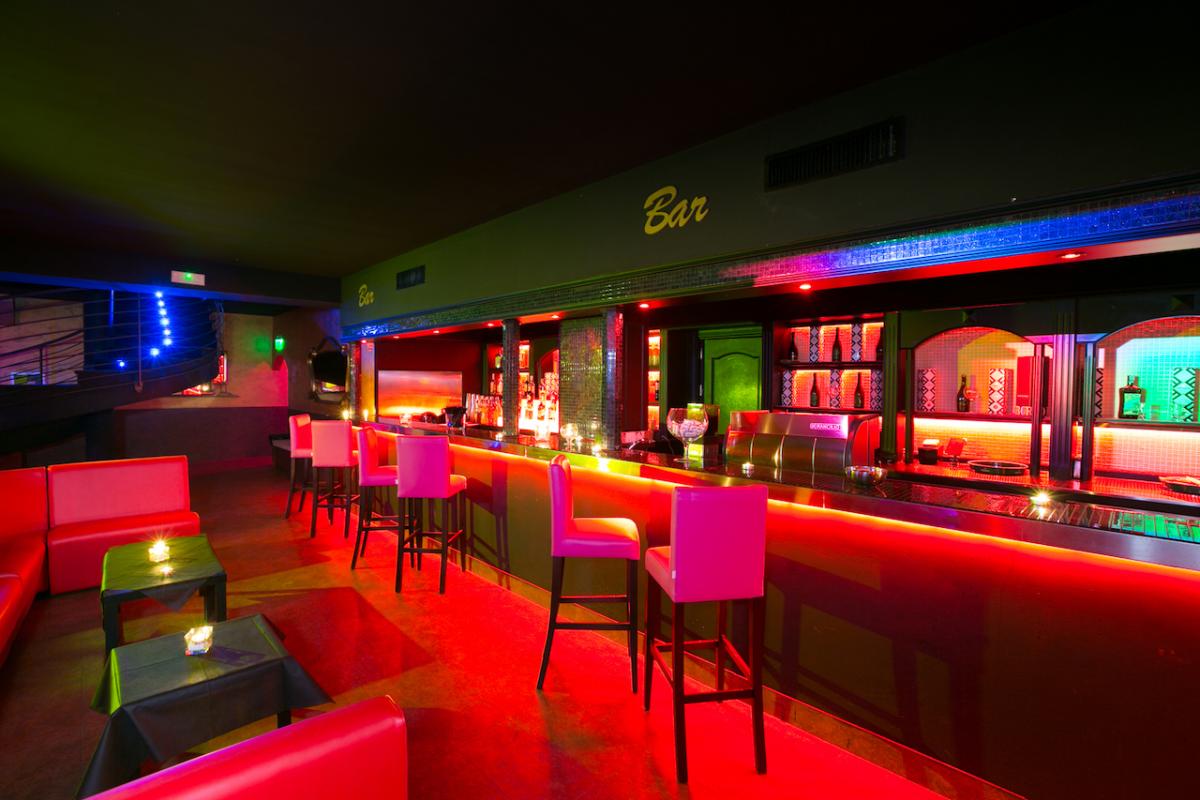 Olimpo 2 - Swinger Club in Forino, Italy