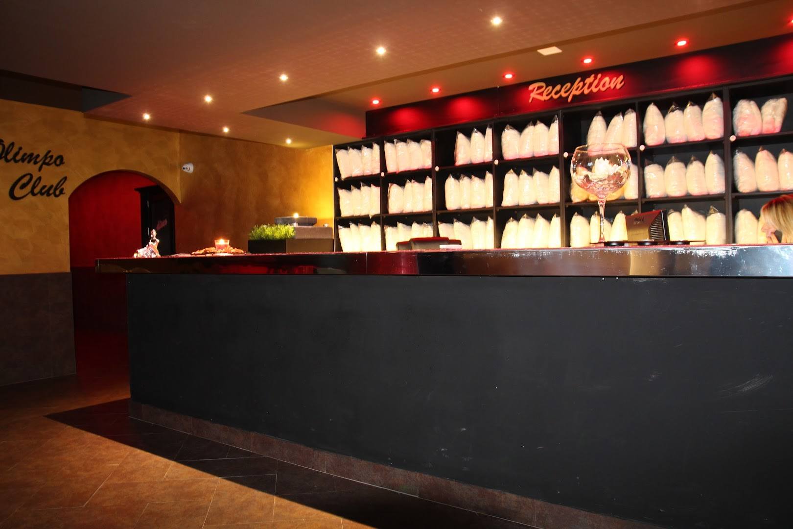 Olimpo 2 - Swinger Club in Forino, Italy