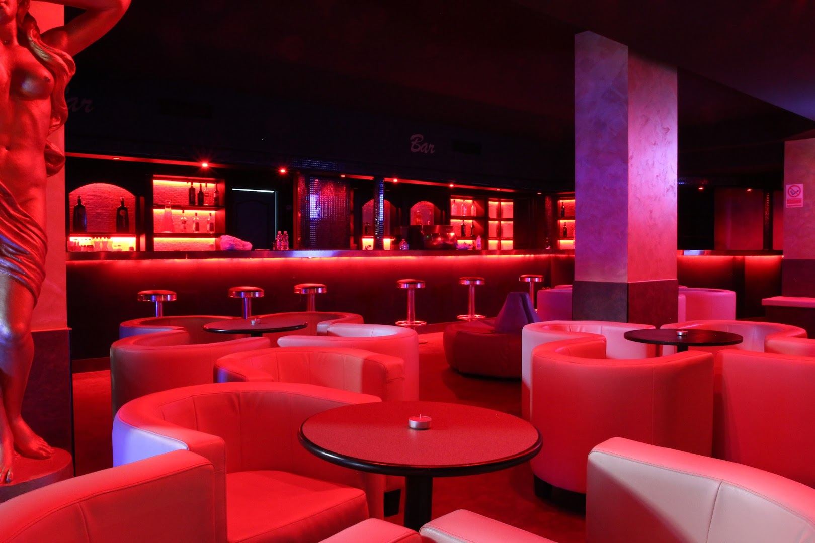 Olimpo 2 - Swinger Club in Forino, Italy