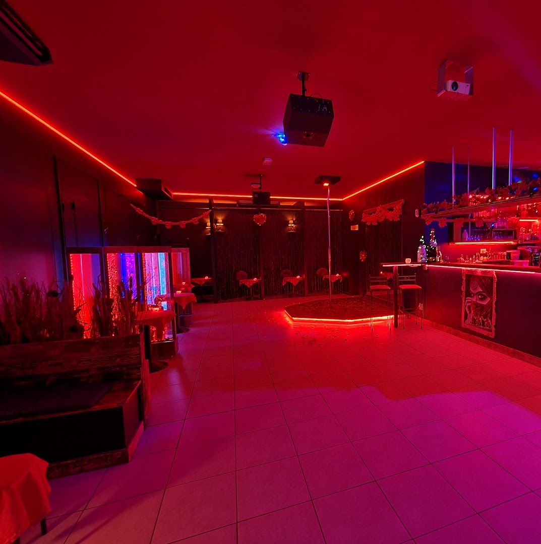 Night Club New Glamour - Nightclub in Forli, Italy