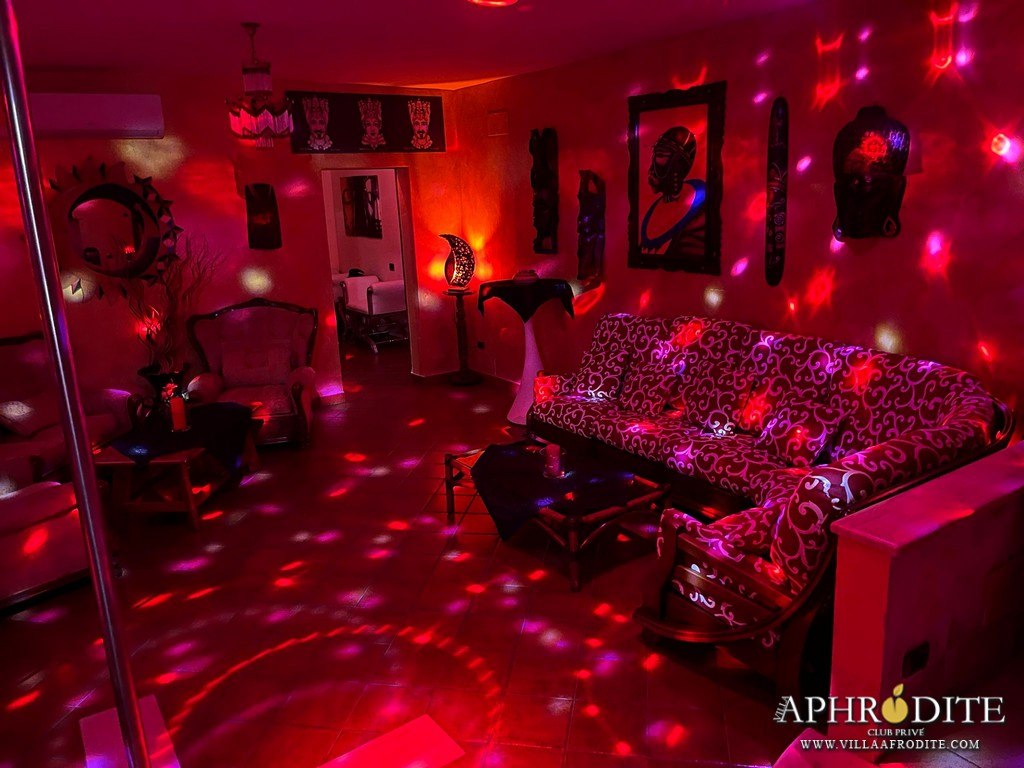 Villa Afrodite Club Privé - Swinger Club in Latina, Italy