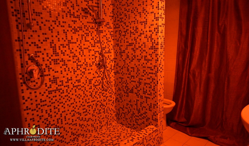 Villa Afrodite Club Privé - Swinger Club in Latina, Italy