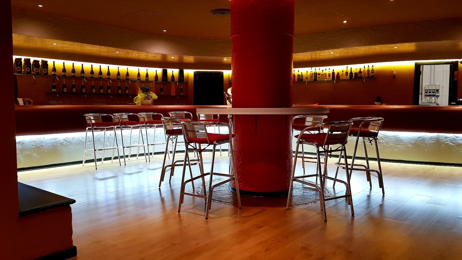 Venus Exclusive Night Club - Nightclub in Marina Di Montemarciano, Italy