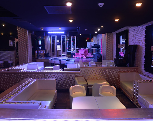 Pepenero Disco Night Club - Nightclub in Milano, Italy