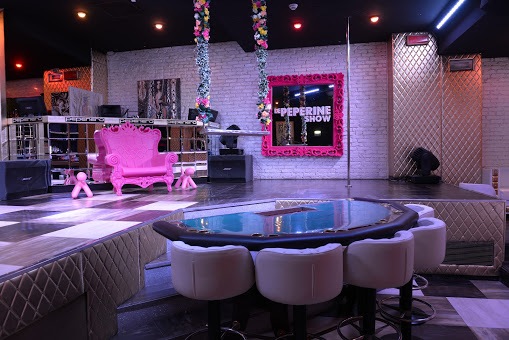 Pepenero Disco Night Club - Nightclub in Milano, Italy