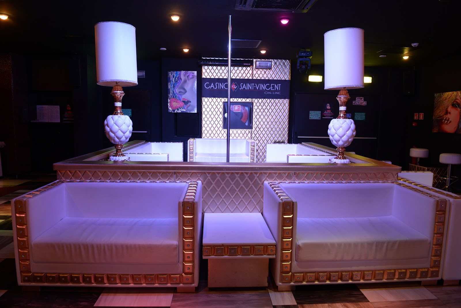 Pepenero Disco Night Club - Nightclub in Milano, Italy