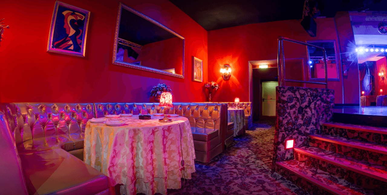 Venus Milano Centro - Luxury Strip Night Club / Vip Area Privé - Location Eventi - Nightclub in Milano, Italy
