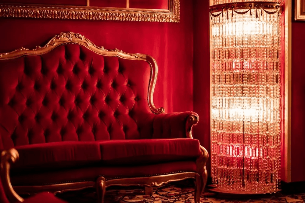 Venus Milano Centro - Luxury Strip Night Club / Vip Area Privé - Location Eventi - Nightclub in Milano, Italy