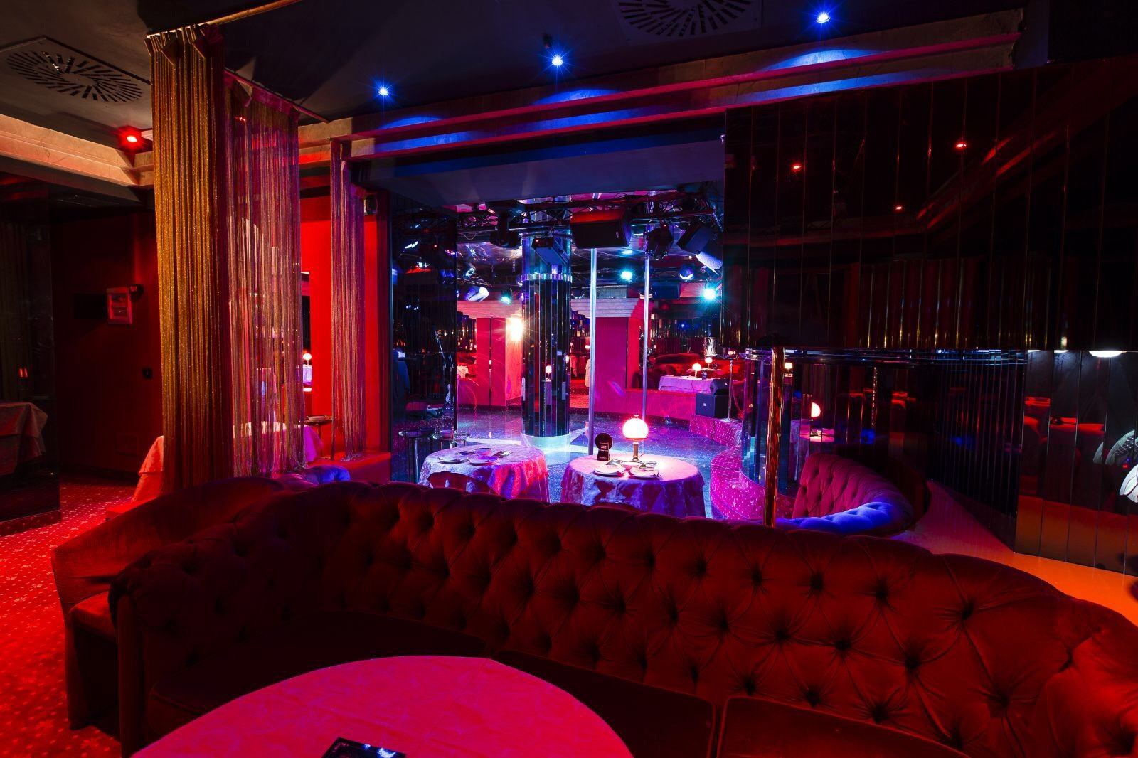 William's Le Roi - Nightclub in Milano, Italy