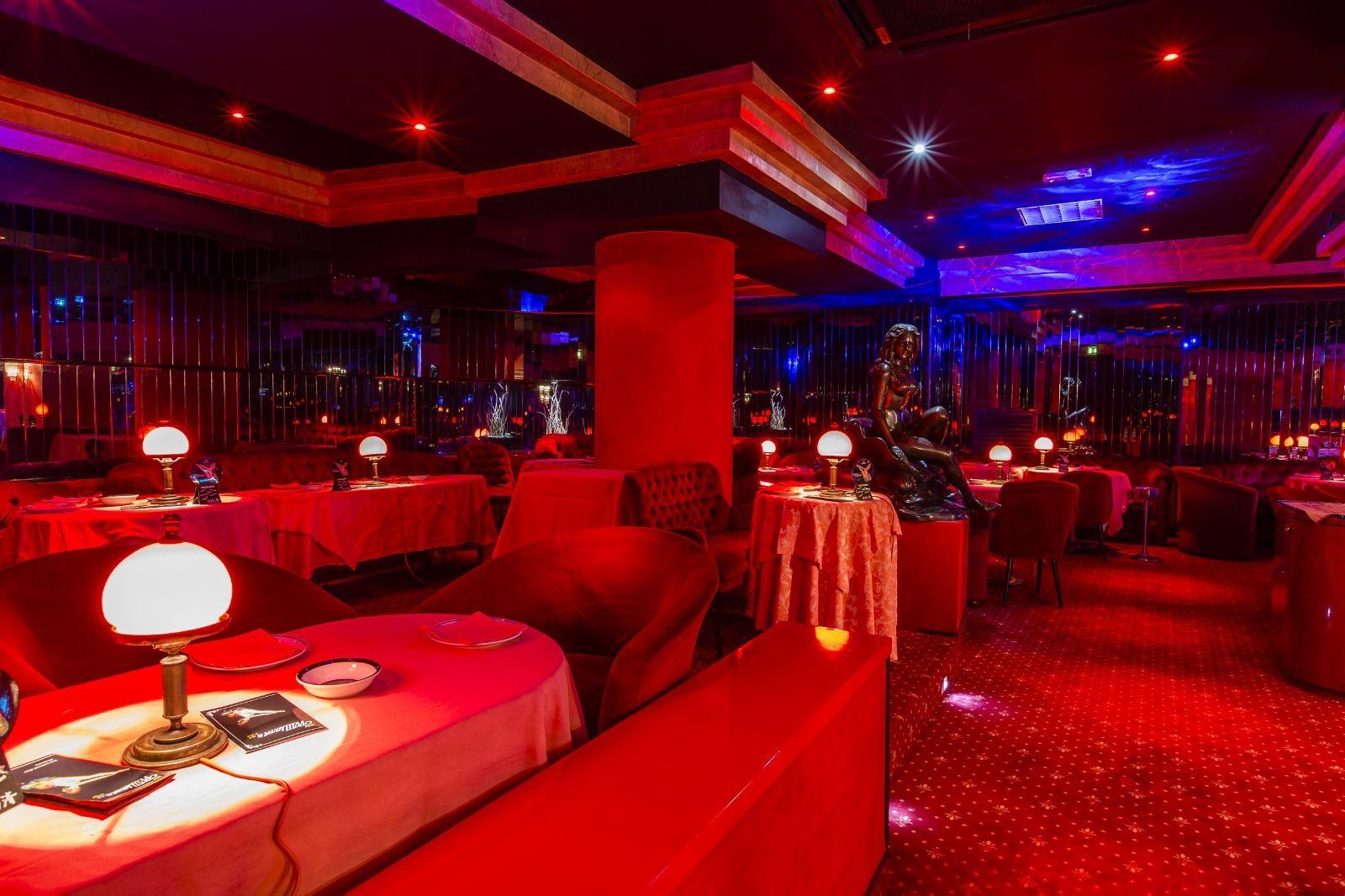 William's Le Roi - Nightclub in Milano, Italy