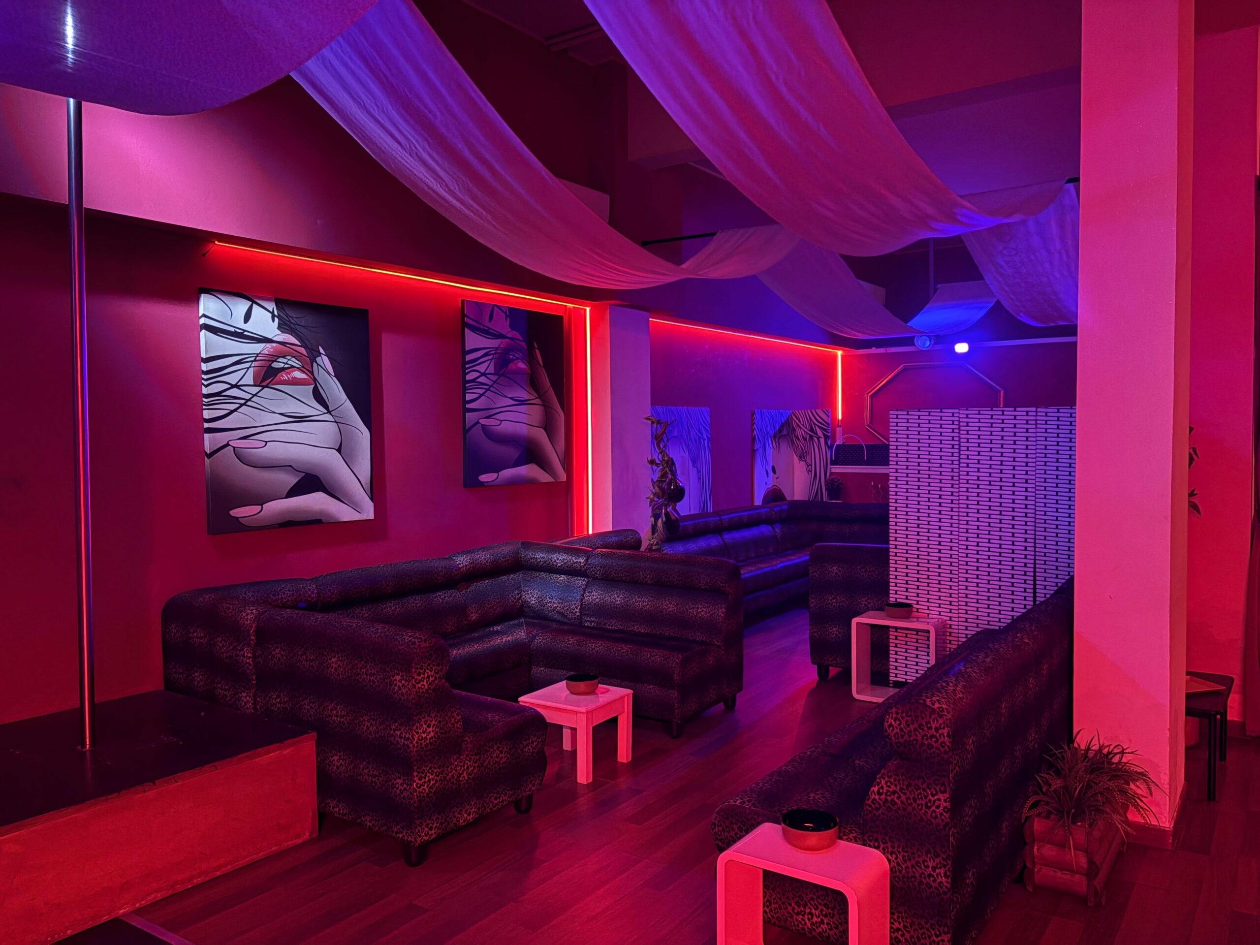 Fuego Club Privé - Swinger Club in Milano, Italy