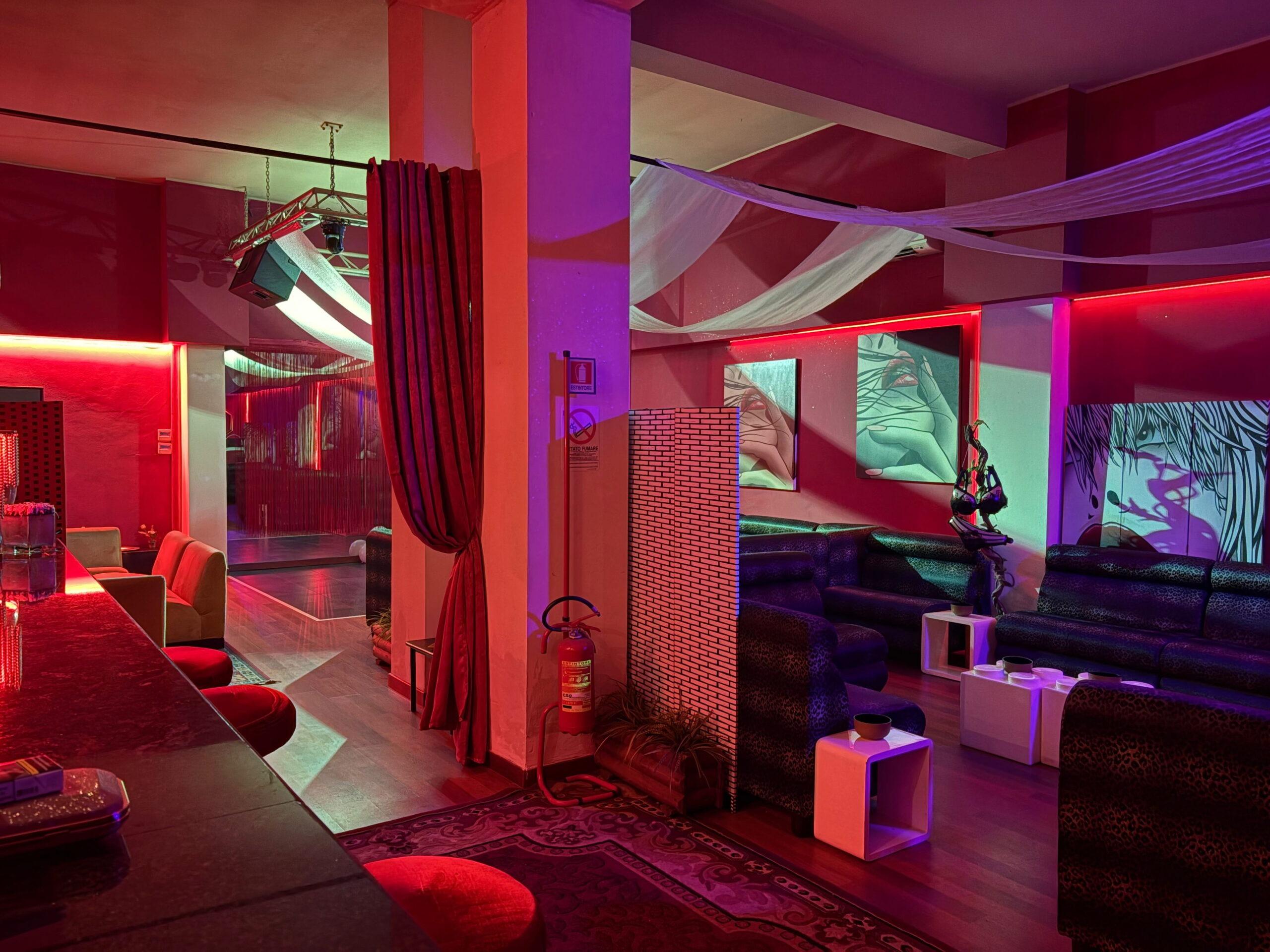 Fuego Club Privé - Swinger Club in Milano, Italy
