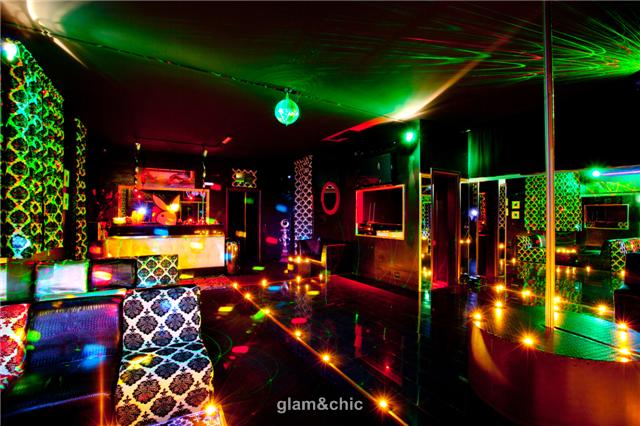 Glam & Chic Club Prive Bari Puglia - Swinger Club in Palo Del Colle, Italy