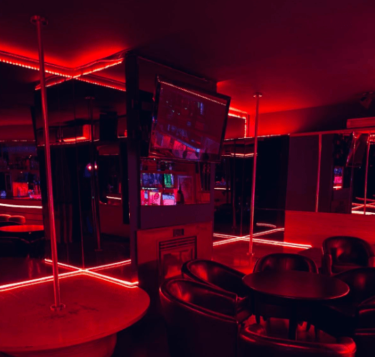 Nvidia Club - Nightclub in Pieve Albignola, Italy
