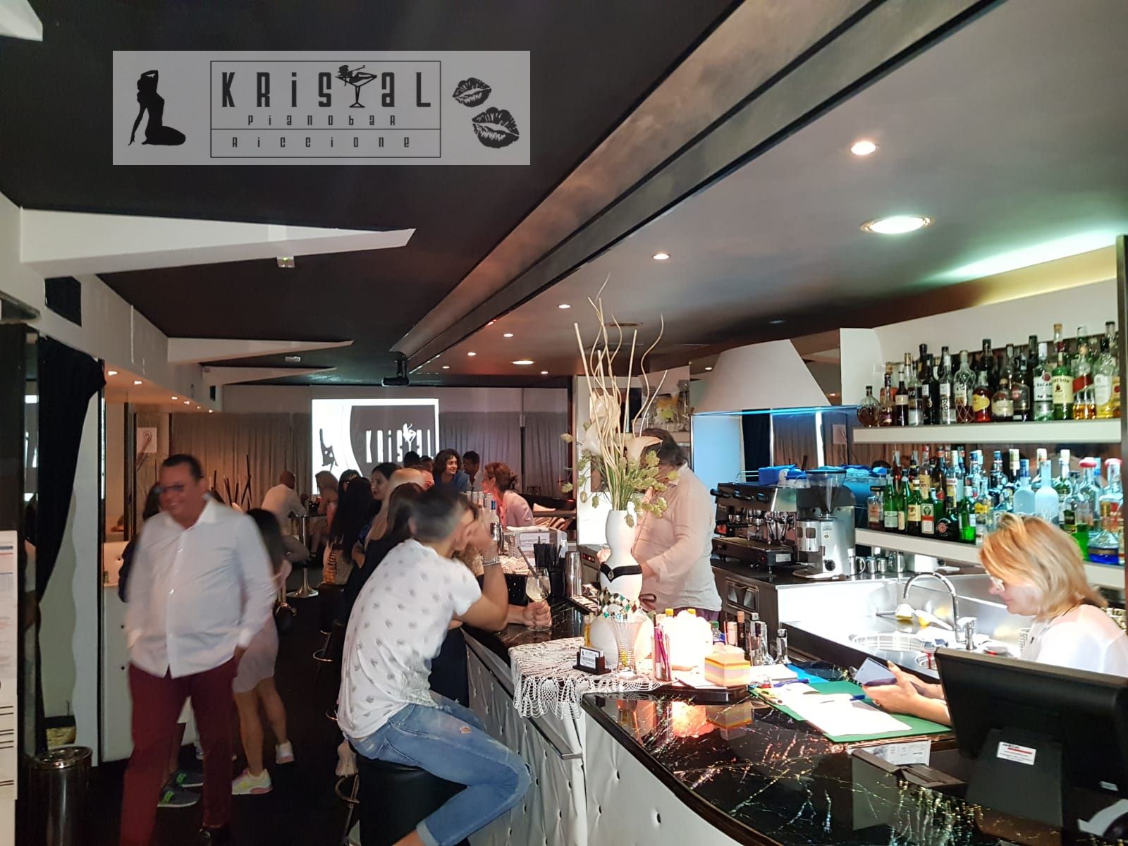 Kristal Pianobar Riccione - Nightclub in Riccione, Italy