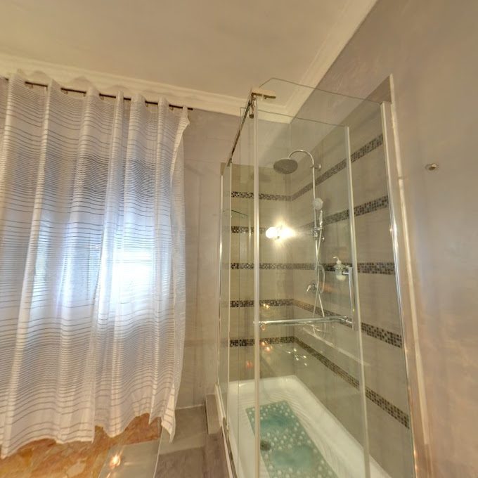 Tantra Chic Massage  - Erotic Massage in Roma, Italy